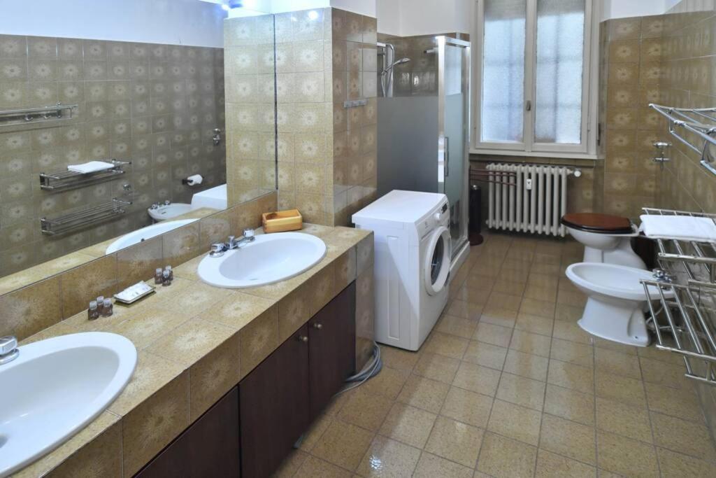 Ampio Appartamento Milano Centro Crocetta Extérieur photo